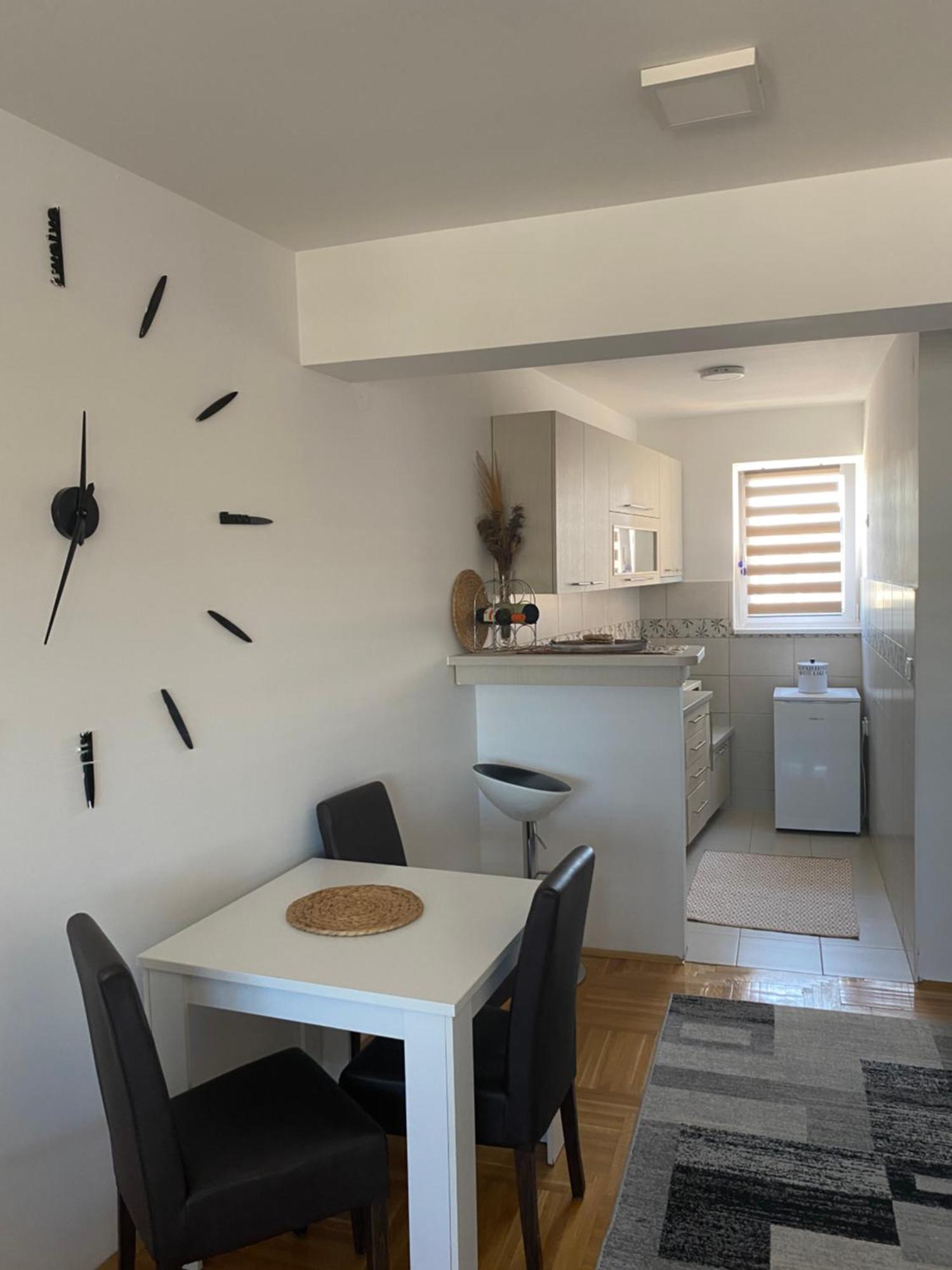Mka Suite Kragujevac Bagian luar foto